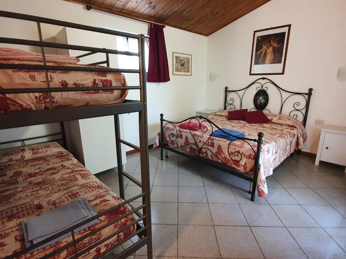 Agriturismo Il Burlino Apartments Lerma Екстер'єр фото